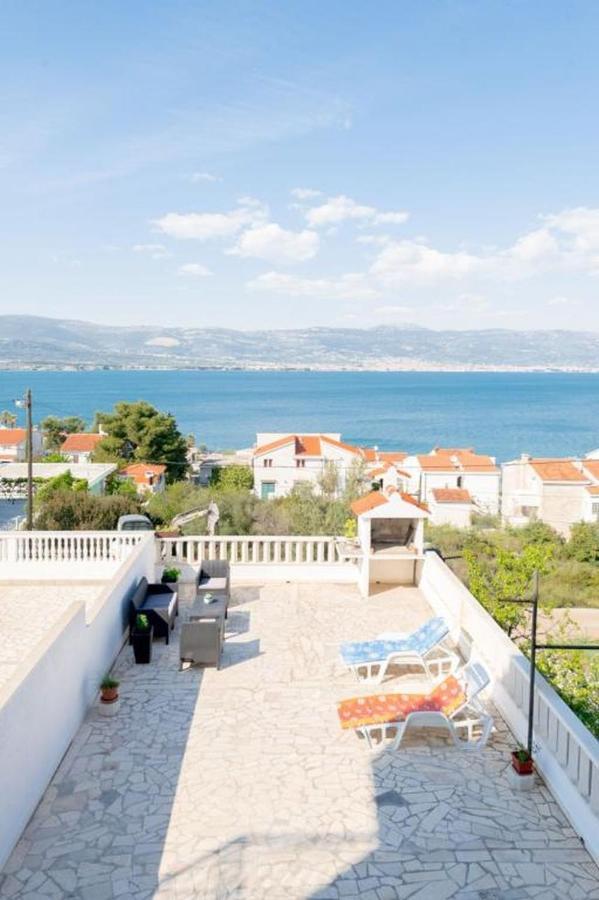 Ferienwohnung In Arbanija Mit Meerblick, Balkon, Klimaanlage, W-Lan 5137-1 トロギール エクステリア 写真