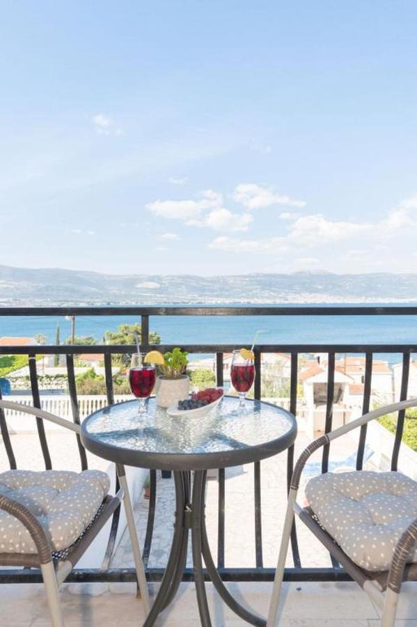 Ferienwohnung In Arbanija Mit Meerblick, Balkon, Klimaanlage, W-Lan 5137-1 トロギール エクステリア 写真